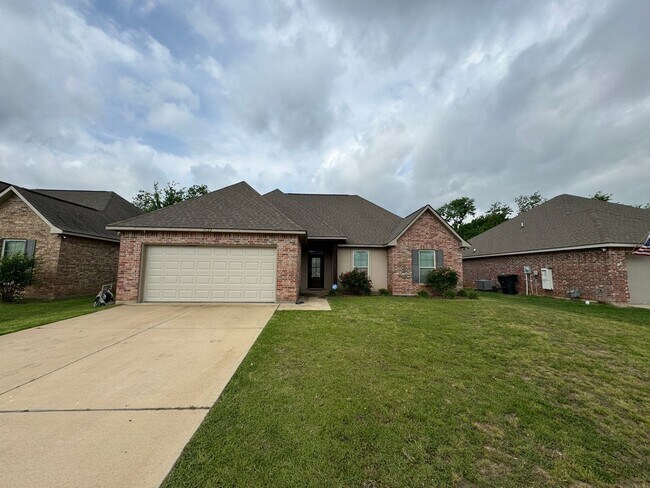 Building Photo - Close to Barksdale Air Force Base...