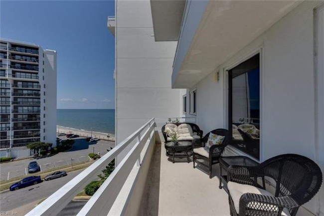 Building Photo - 3 bedroom in Virginia Beach VA 23455