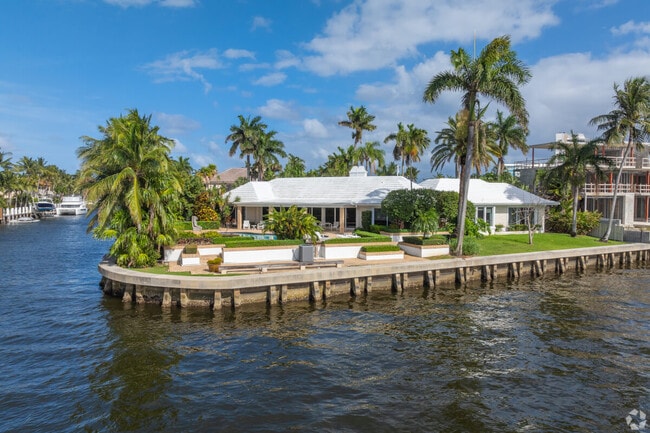Fort Lauderdale’s ranch-style waterfront homes offer spacious living with coastal charm.