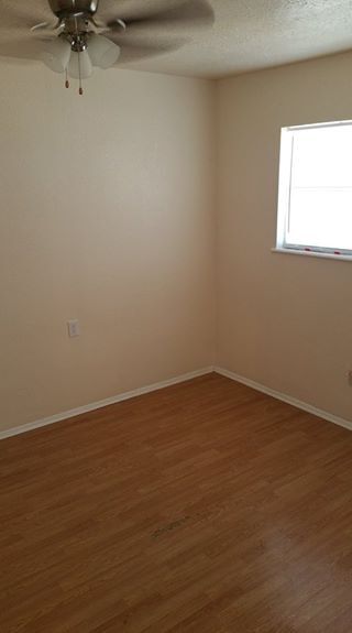 Foto del edificio - 2947 Stearns Ave