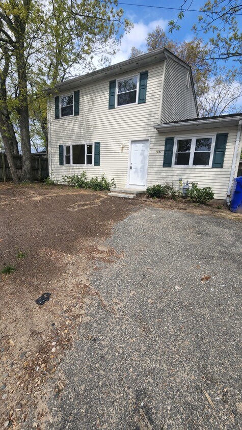 Primary Photo - 1642 Burrsville Rd