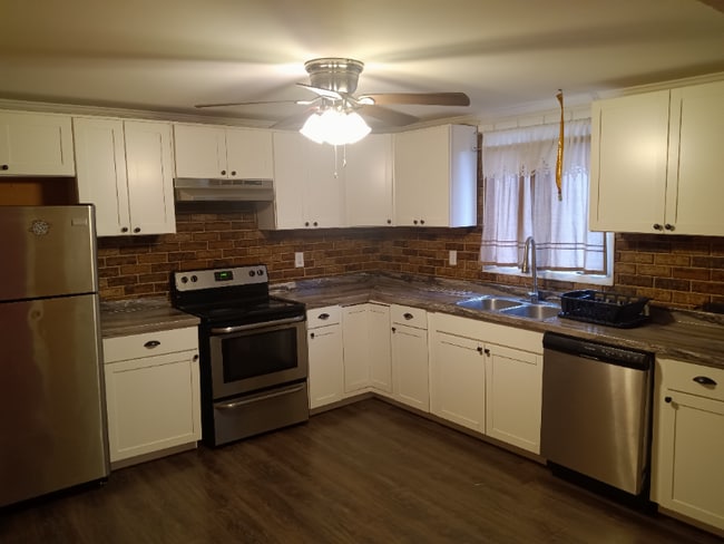 Photo - 39 Grove St Apartment