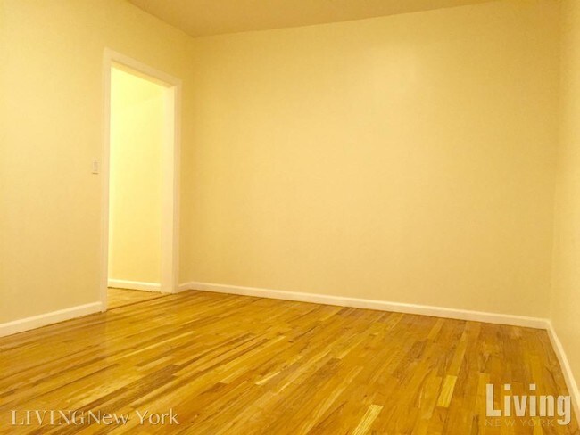Building Photo - 615 W 173rd St