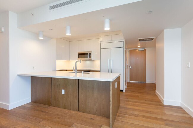Building Photo - 629 Ke’eaumoku St