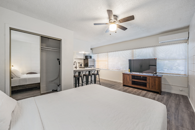 Foto principal - 425 2nd St N