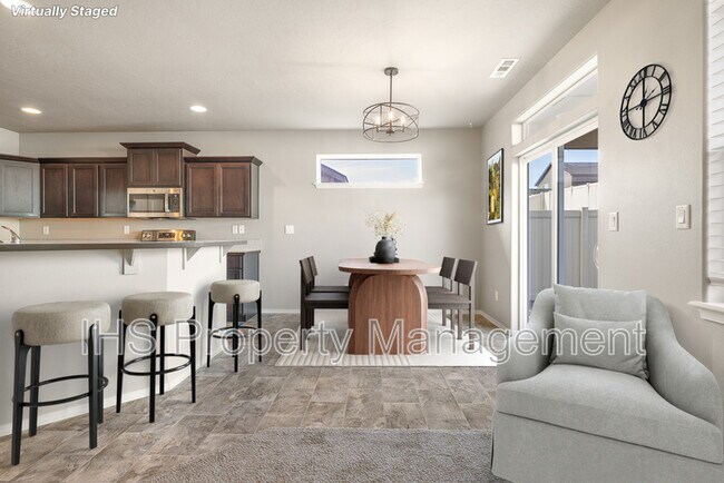Foto del edificio - 2943 Leavenworth Ln.