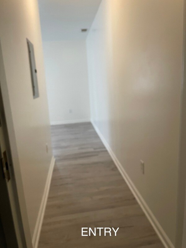 Building Photo - 310 S Anderson St