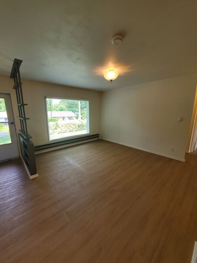 Foto del edificio - Welcome to Your Lynnwood Retreat!