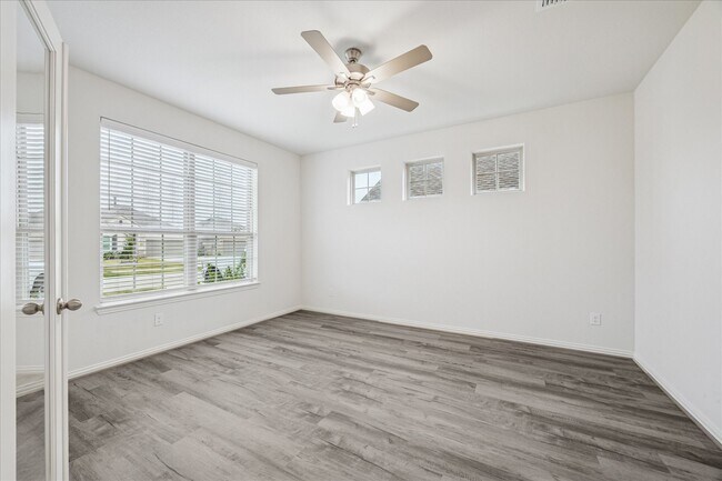 Foto del edificio - 3018 Myrtle Bch Ln