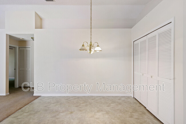 Foto del edificio - 3938 Oak Crest Cir