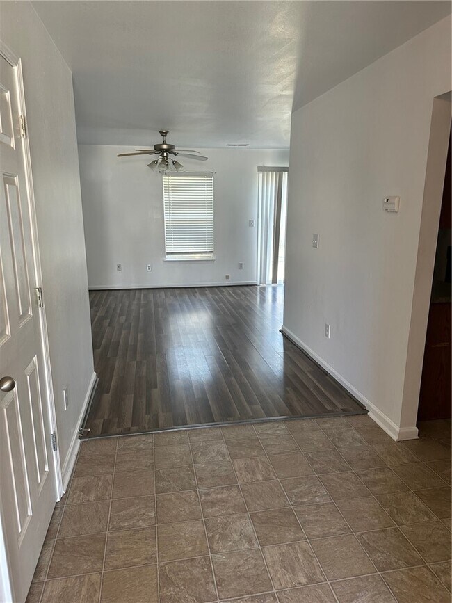 Foto del edificio - 707 Bellview Way