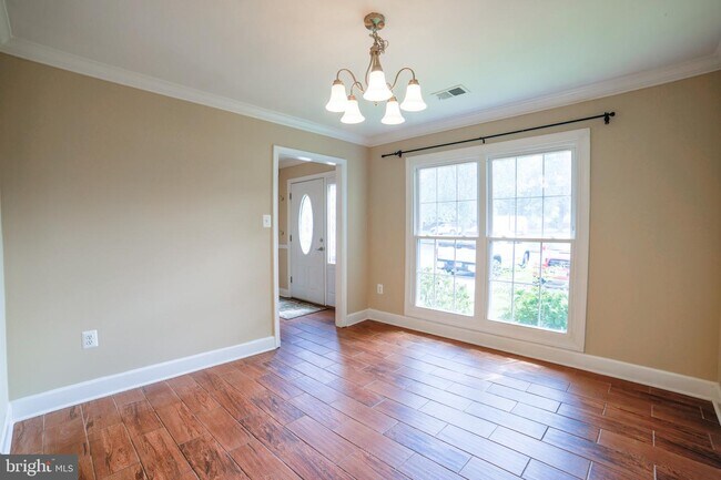 Foto del edificio - 173 N Cottage Rd