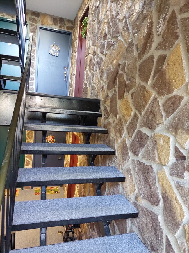 Foto del edificio - 9574 Cornell Ln