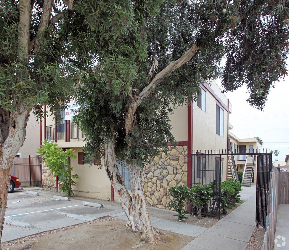 Building Photo - 4065 36Th St