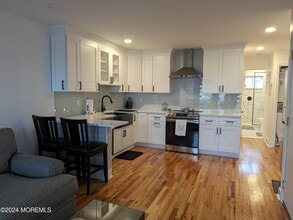 Building Photo - 407 Ocean Ave