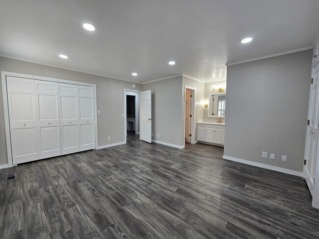 Foto del edificio - 3 Bedroom 2 Bath home in Shawnee!