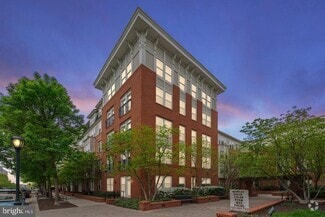 Building Photo - 2665 Prosperity Ave