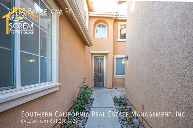 Foto del edificio - 30328 Barcelona Rd