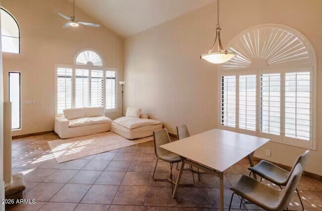 Foto del edificio - 3864 S Ivy Ct