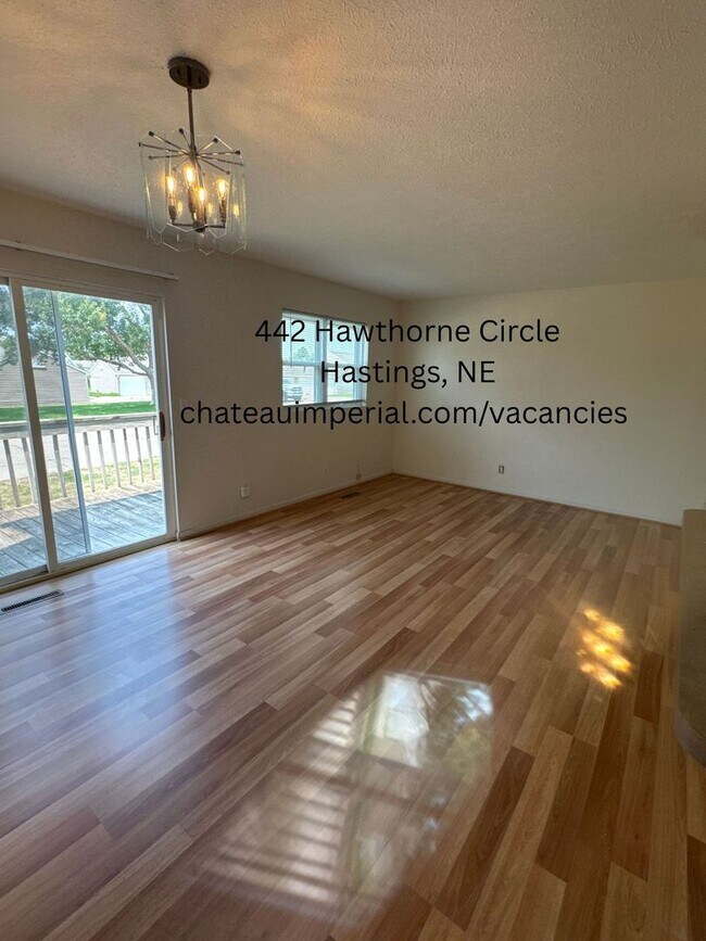 Foto del edificio - 434-446 Hawthorne Circle