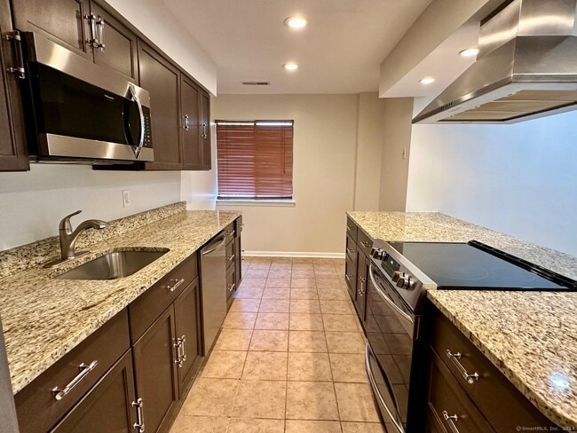 Foto del edificio - 17 Lance Cir