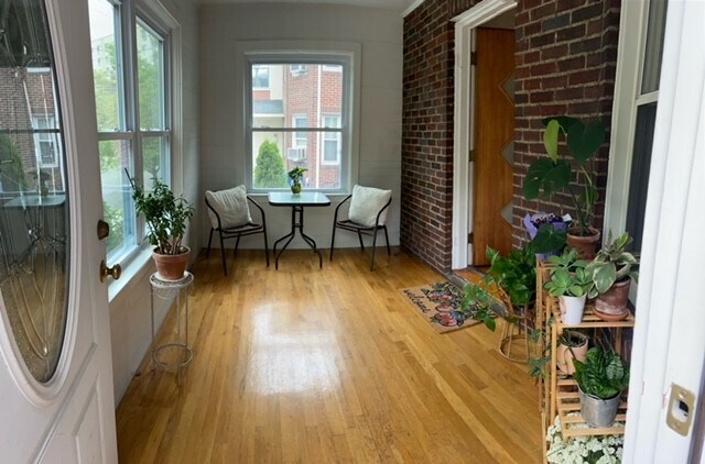 Primary Photo - 211 Fuller St