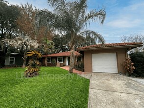 Building Photo - 10647 Deergrass Ln