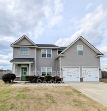 Building Photo - 29 Labrador Ln