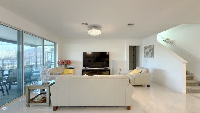 Foto del edificio - 1344 Bristol Oaks Way