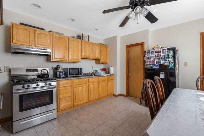 Foto del edificio - 155 W 21st St