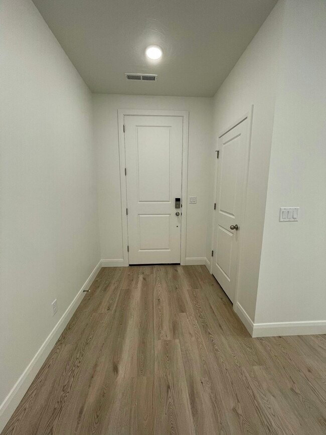 Foto del edificio - 5764 S Russet Sun Dr