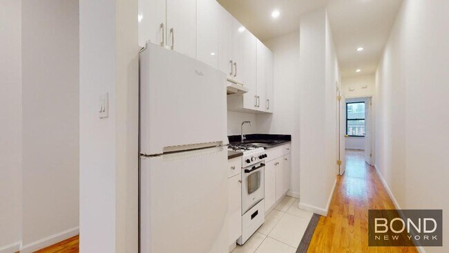 Foto del edificio - 68 E 1st St
