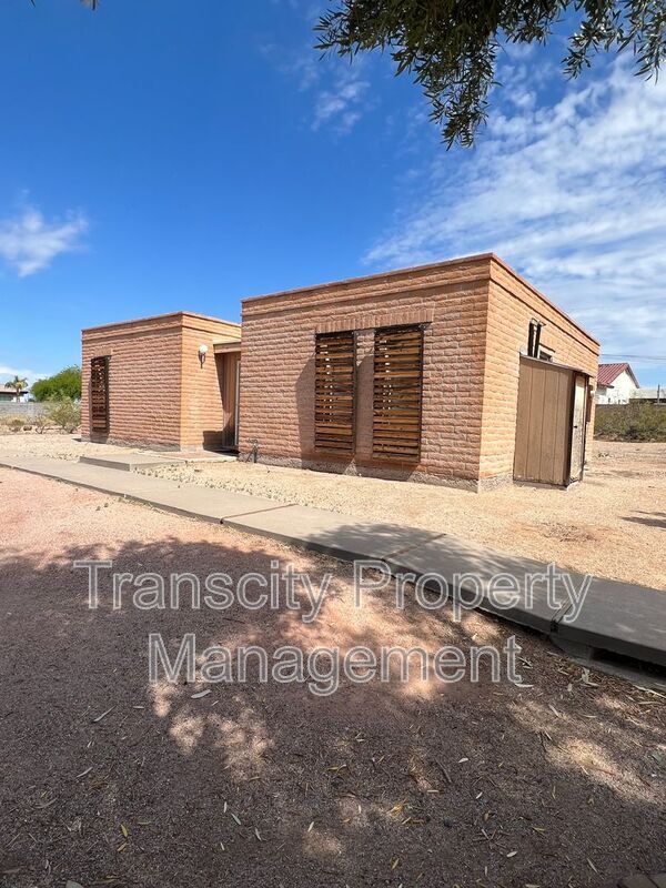 Building Photo - 8432 E Mangun Rd