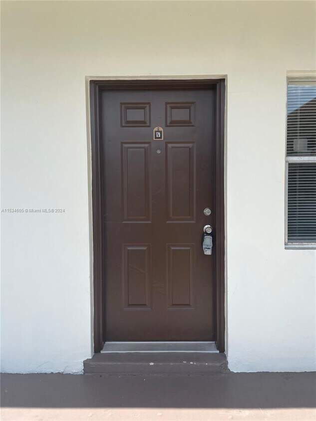 Primary Photo - 400 NW 65th Ave