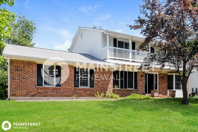 Building Photo - 470 CHELSEA DR, ST CHARLES, MO 63304