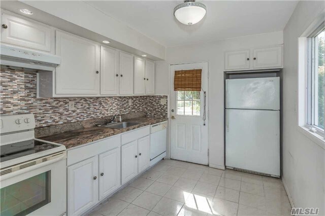 Foto del edificio - 2 Bluegrass Ln