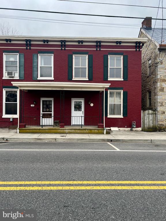 Primary Photo - 11 E Baltimore St