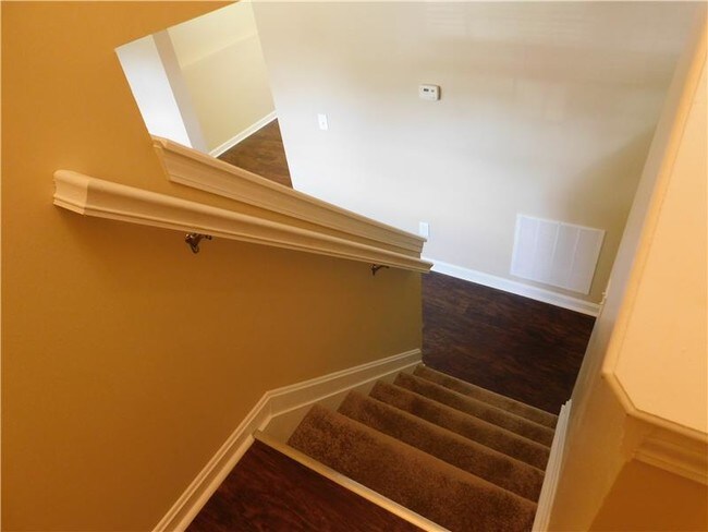 Photo - 6552 Nicholas Apartment