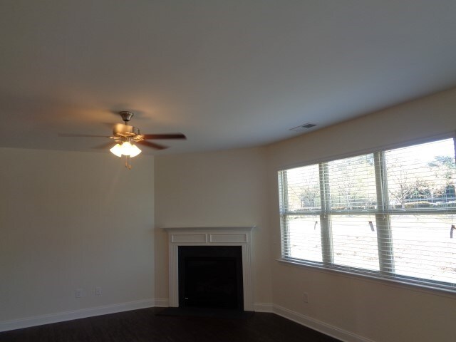 Foto del edificio - 1532 Weatherbrook Circle