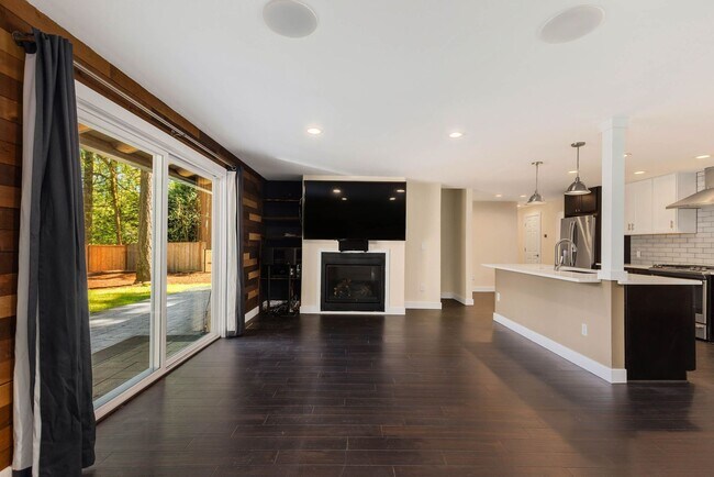 Foto del edificio - Newly remodeled Woodinville Rambler Beauty!!