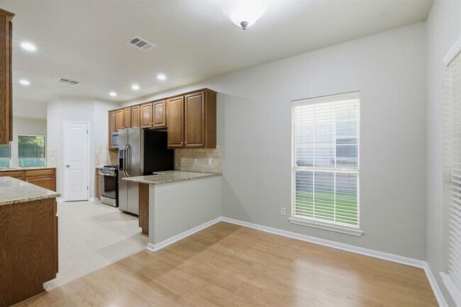 Foto del edificio - 2913 Winchester Dr