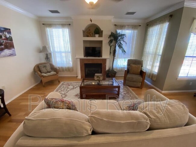 Photo - 2733 Via Cipriani #820A - 1 Apartment
