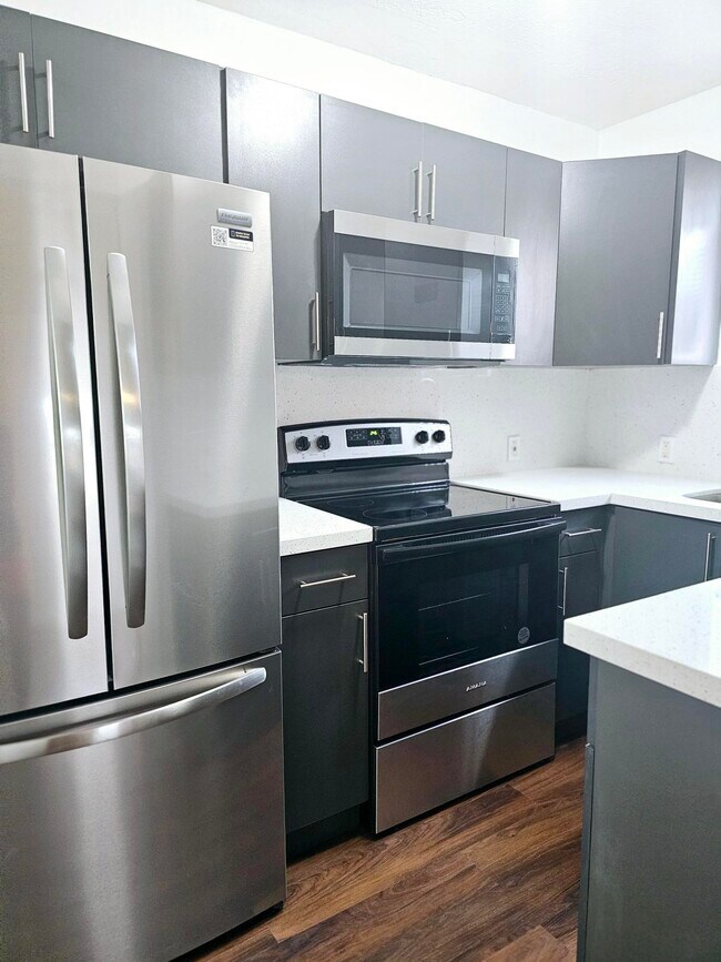 Foto del edificio - 148 W 14th St