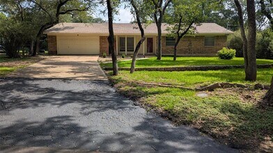 Building Photo - 5904 Burlington Ct