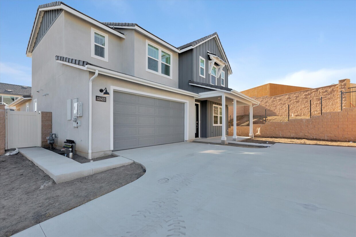 Foto principal - 32403 Old Sage Dr