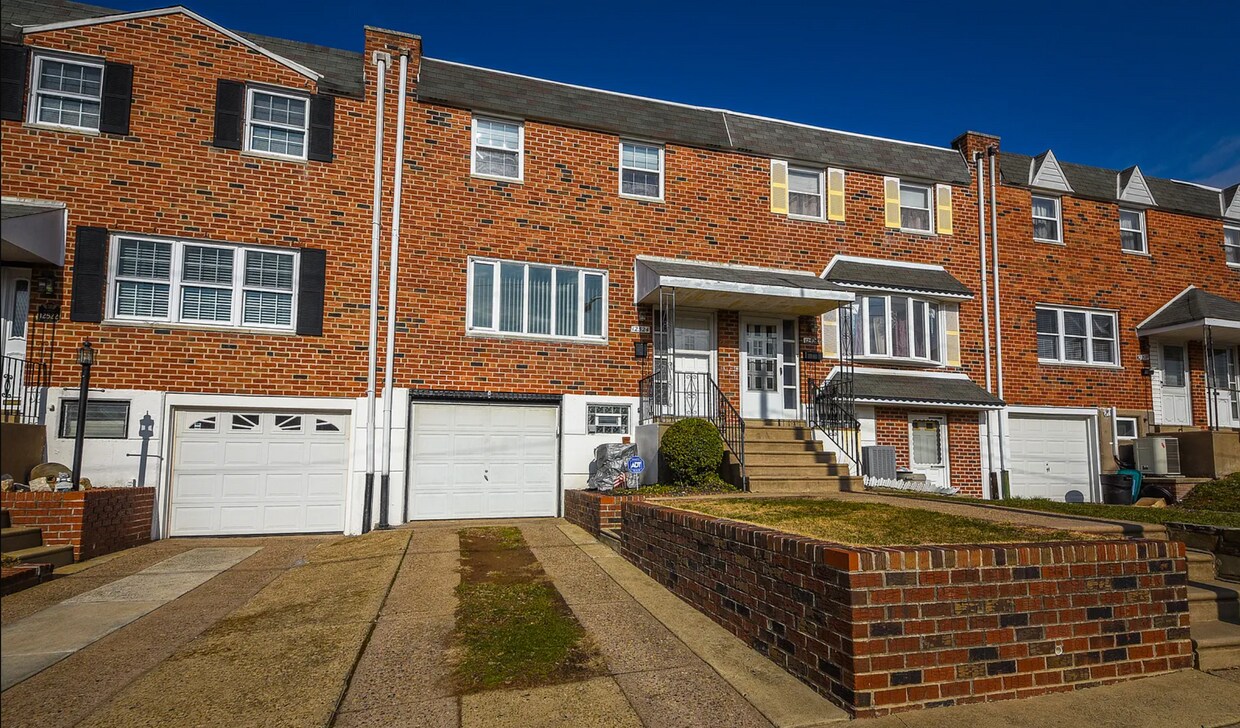 12524 Richton Rd, Philadelphia, PA 19154 House Rental in Philadelphia