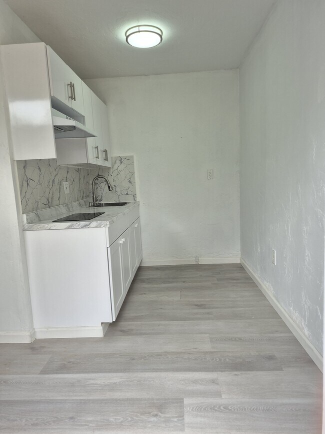 Foto del edificio - 628 SW Krome Ter