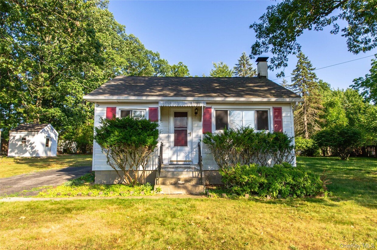 Primary Photo - 171 Rockwell Ave