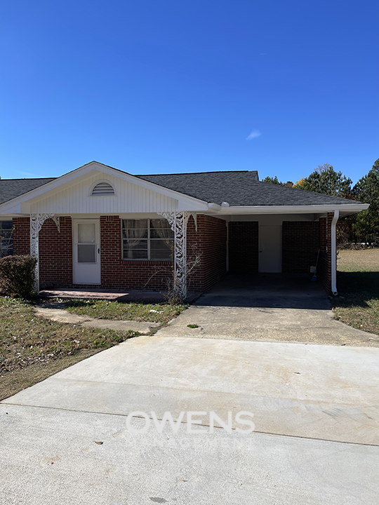 Building Photo - Charming 2 bedroom duplex for rent in down...