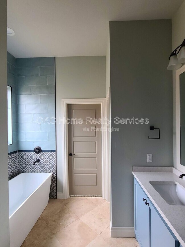 Foto del edificio - 4800 Hambletonian Ln